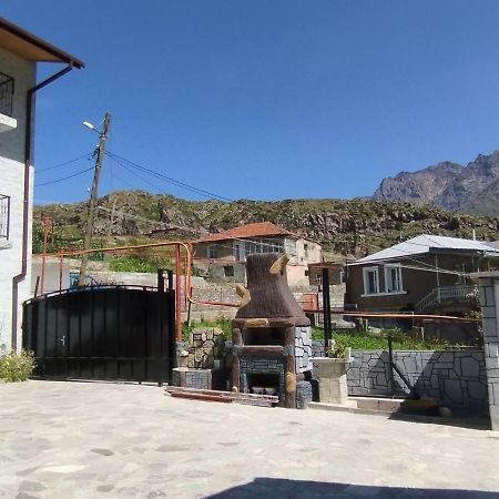 Kazbek View Hostel Kazbegi Exterior foto